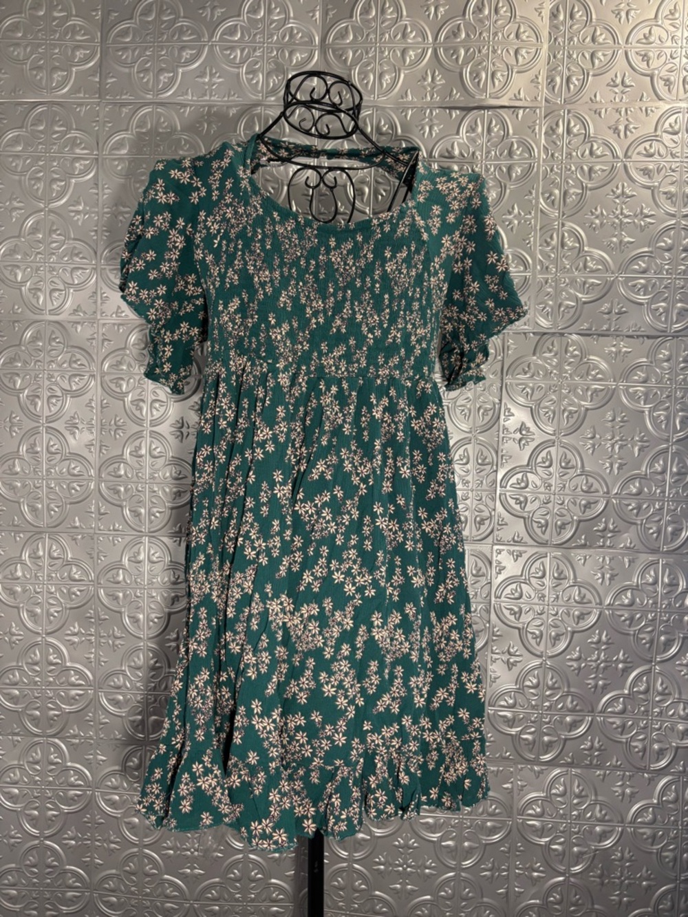 Patrons of Peace Green mini babydoll dress Floral farmhouse cottagecore bohemian